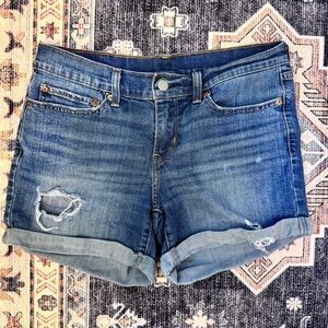 Levi’s Distressed Folded Hem Denim Shorts Women's Size 28